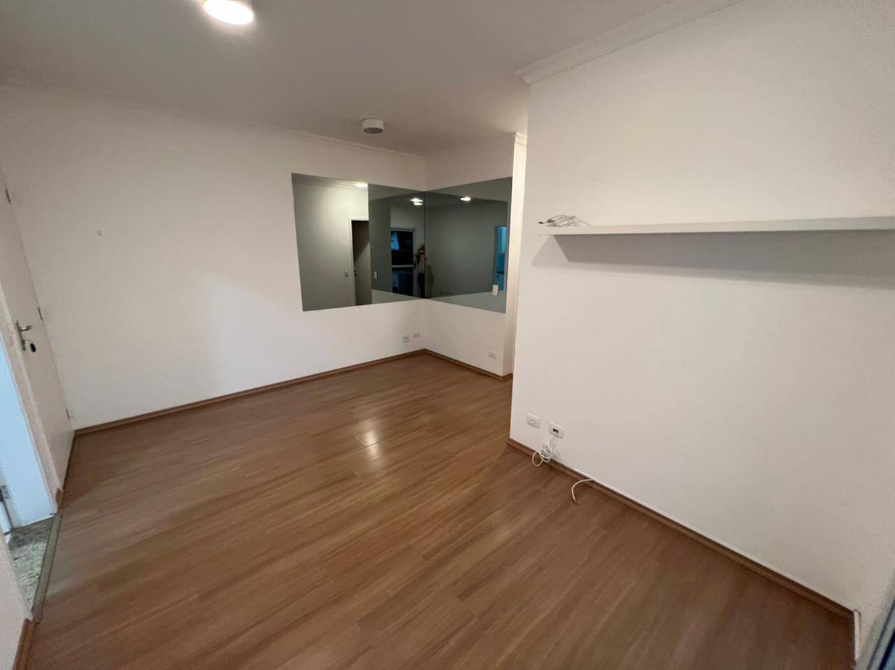 Apartamento para alugar com 2 quartos, 66m² - Foto 3