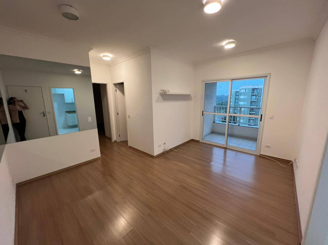 Apartamento para alugar com 2 quartos, 66m² - Foto 4