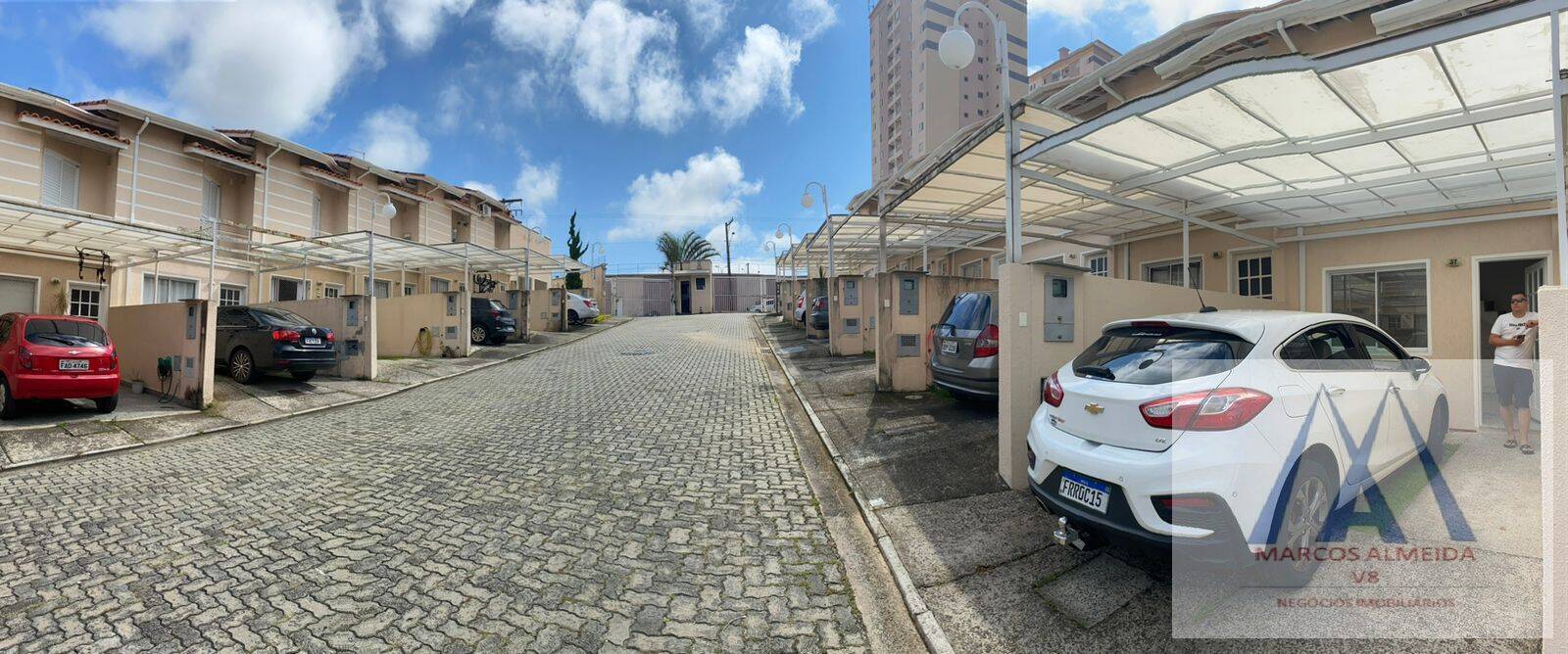 Casa de Condomínio para alugar com 2 quartos, 68m² - Foto 1