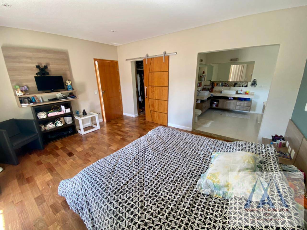 Casa de Condomínio à venda com 3 quartos, 299m² - Foto 31