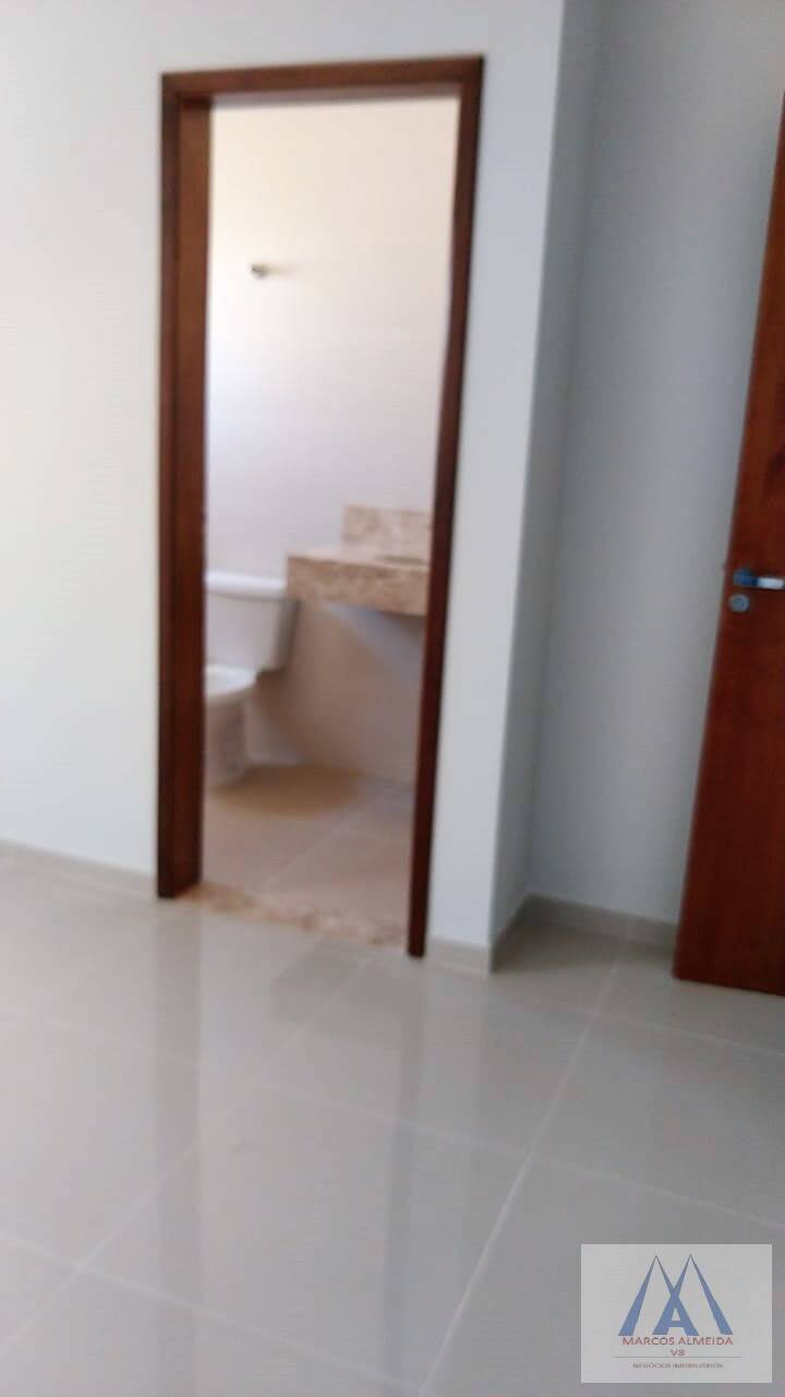 Casa à venda com 3 quartos, 93m² - Foto 17