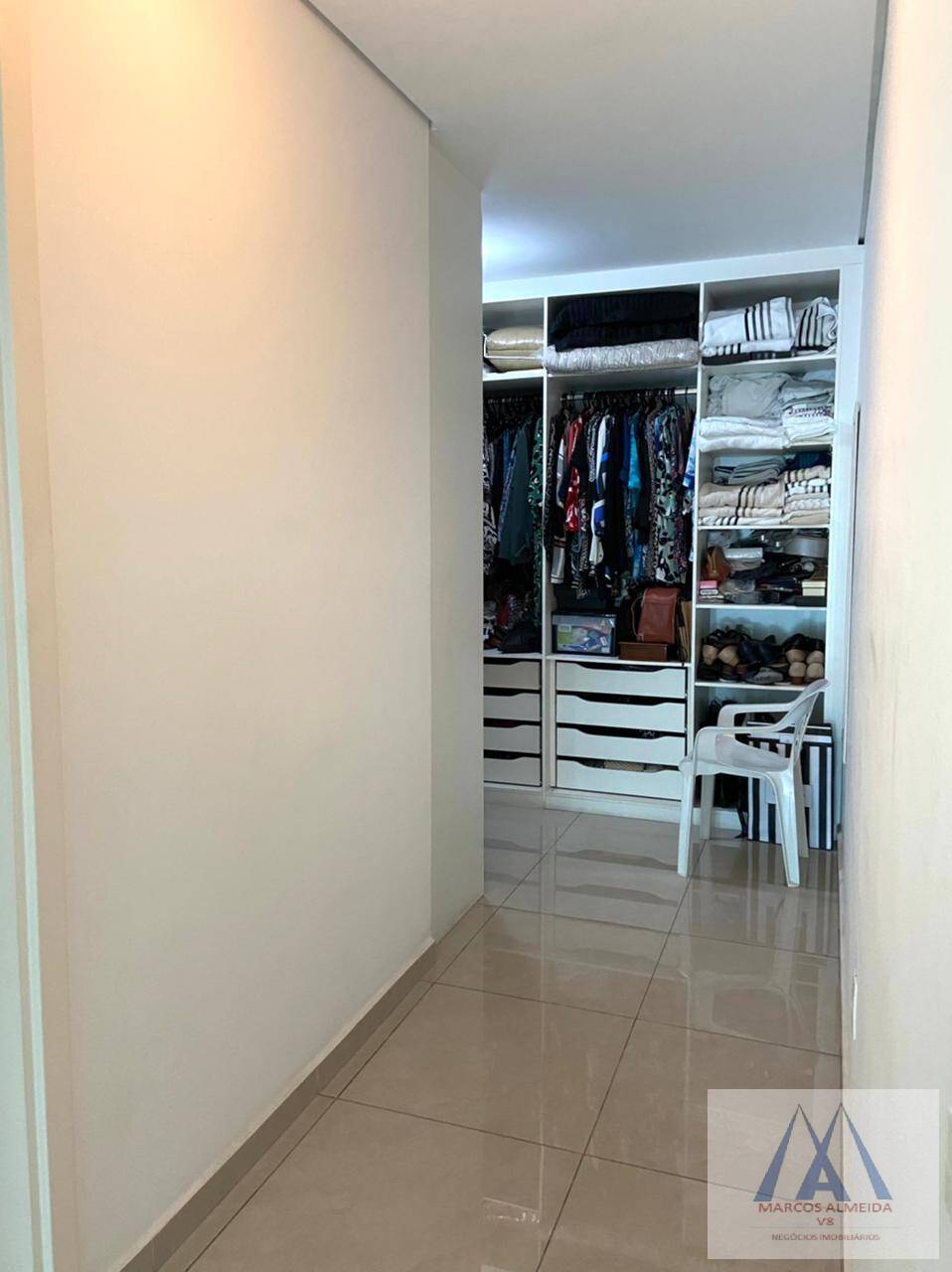 Sobrado à venda com 3 quartos, 348m² - Foto 15