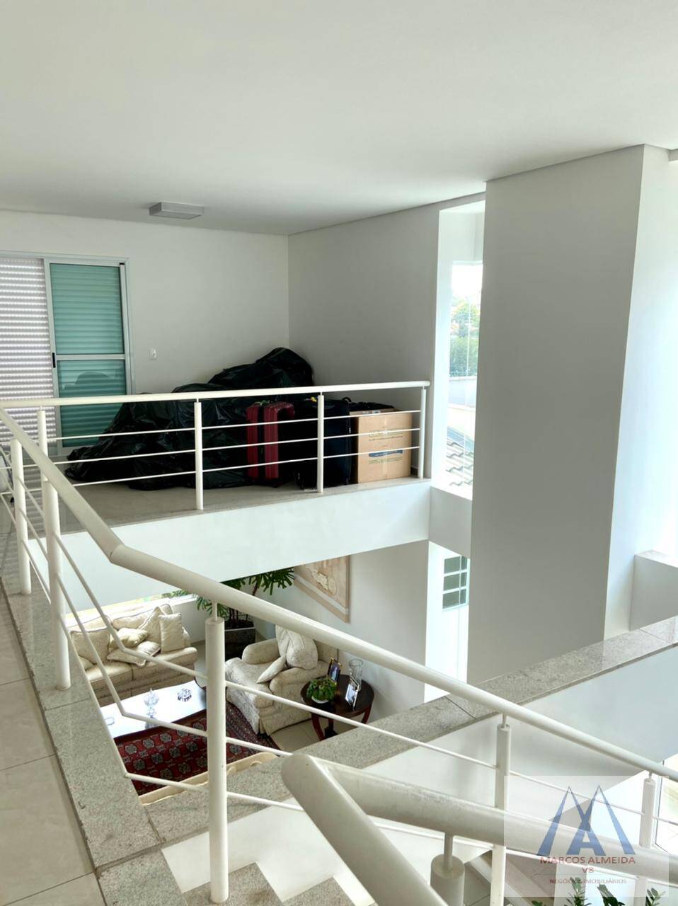 Sobrado à venda com 3 quartos, 348m² - Foto 33