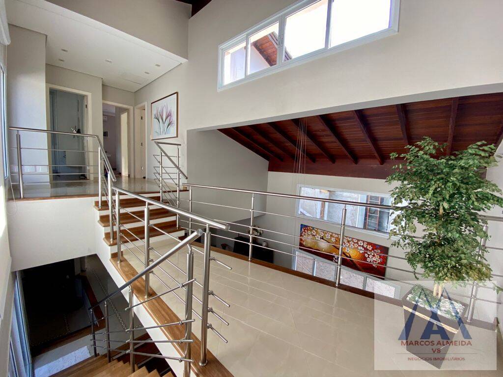 Casa à venda com 3 quartos, 340m² - Foto 46