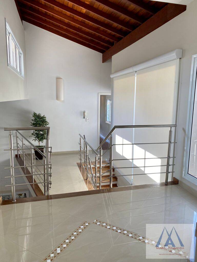 Casa à venda com 3 quartos, 340m² - Foto 56