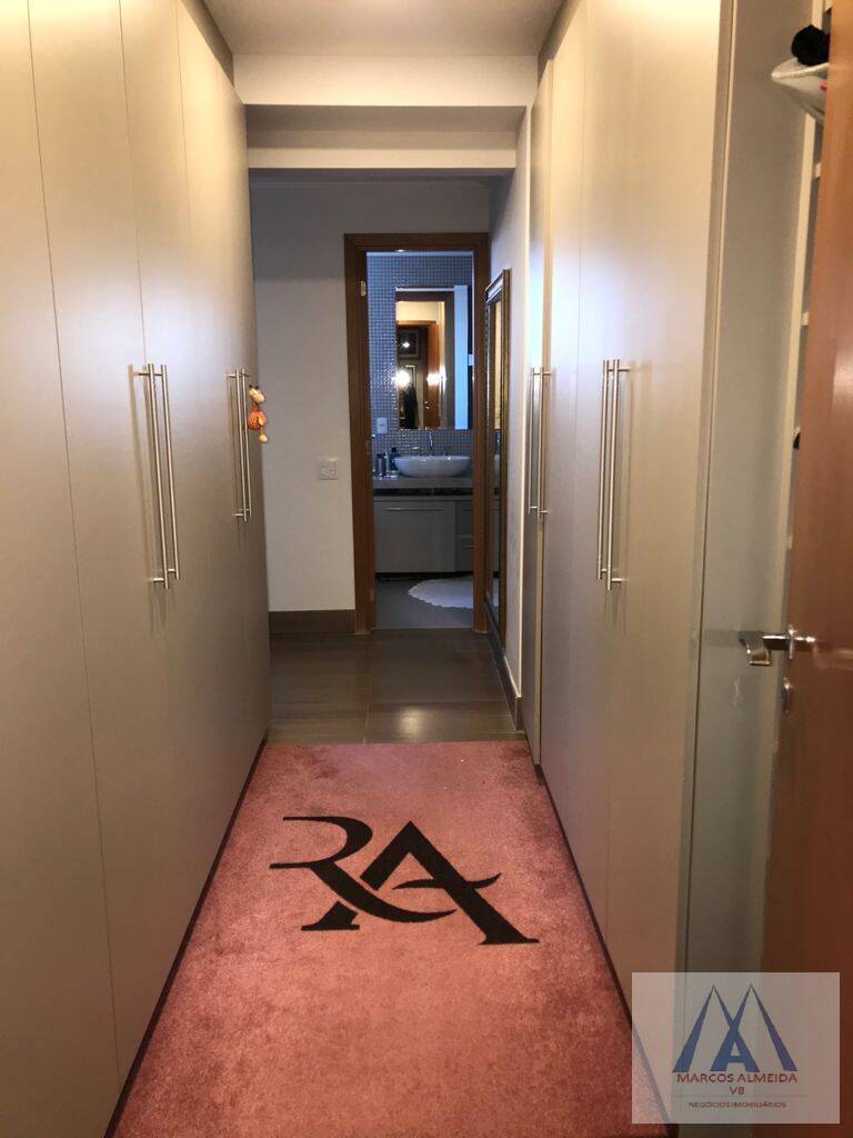 Apartamento à venda com 3 quartos, 124m² - Foto 19