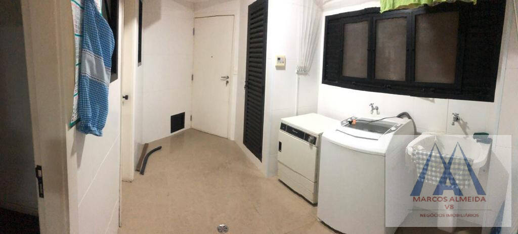 Apartamento à venda com 4 quartos, 210m² - Foto 8