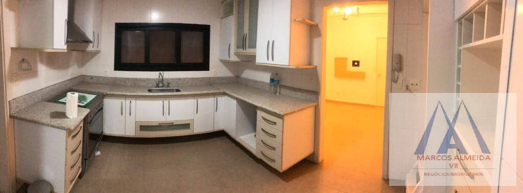 Apartamento à venda com 4 quartos, 210m² - Foto 15