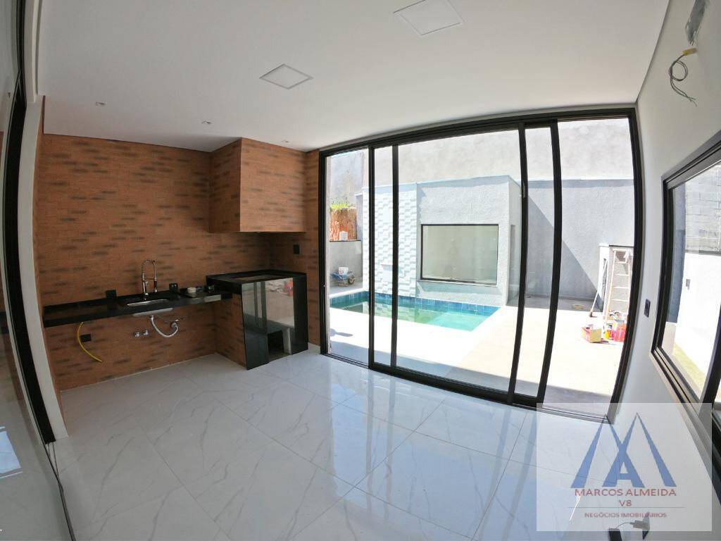 Casa de Condomínio à venda com 3 quartos, 210m² - Foto 10