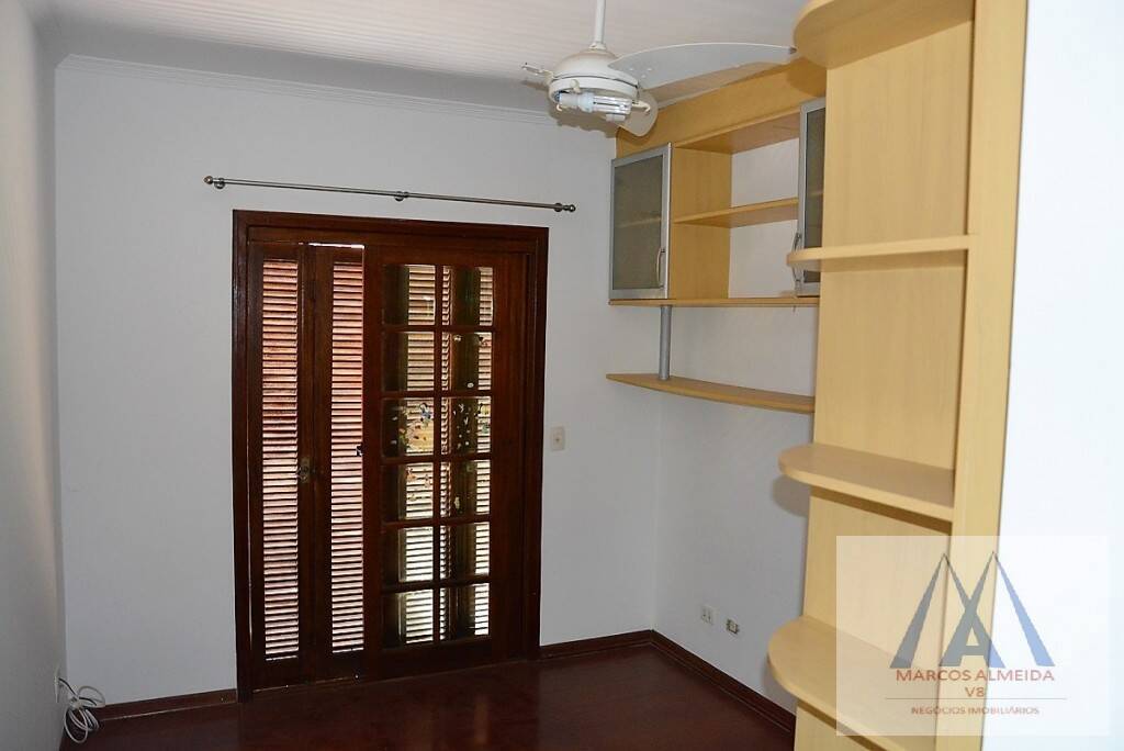 Casa de Condomínio à venda com 4 quartos, 390m² - Foto 29