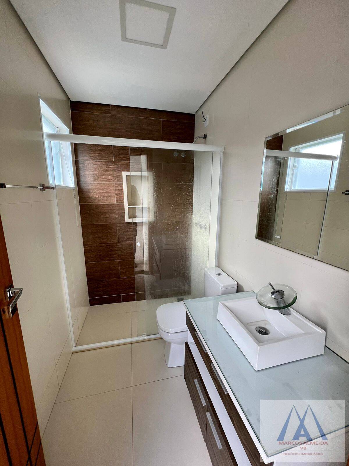 Casa de Condomínio à venda com 3 quartos, 310m² - Foto 21