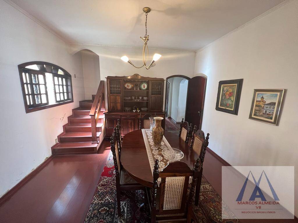 Sobrado à venda com 4 quartos, 175m² - Foto 3