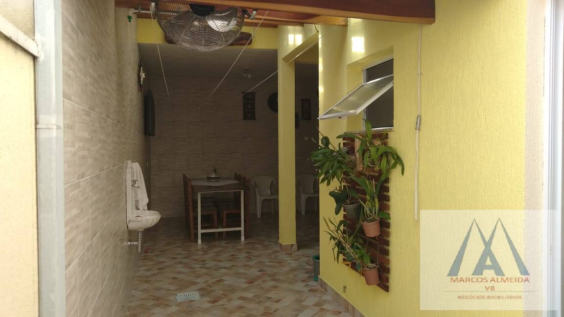 Sobrado à venda com 3 quartos, 180m² - Foto 7