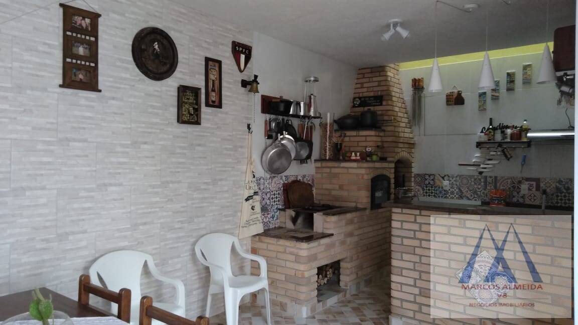 Sobrado à venda com 3 quartos, 180m² - Foto 11