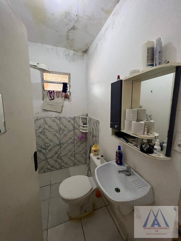 Casa à venda com 6 quartos, 150m² - Foto 16