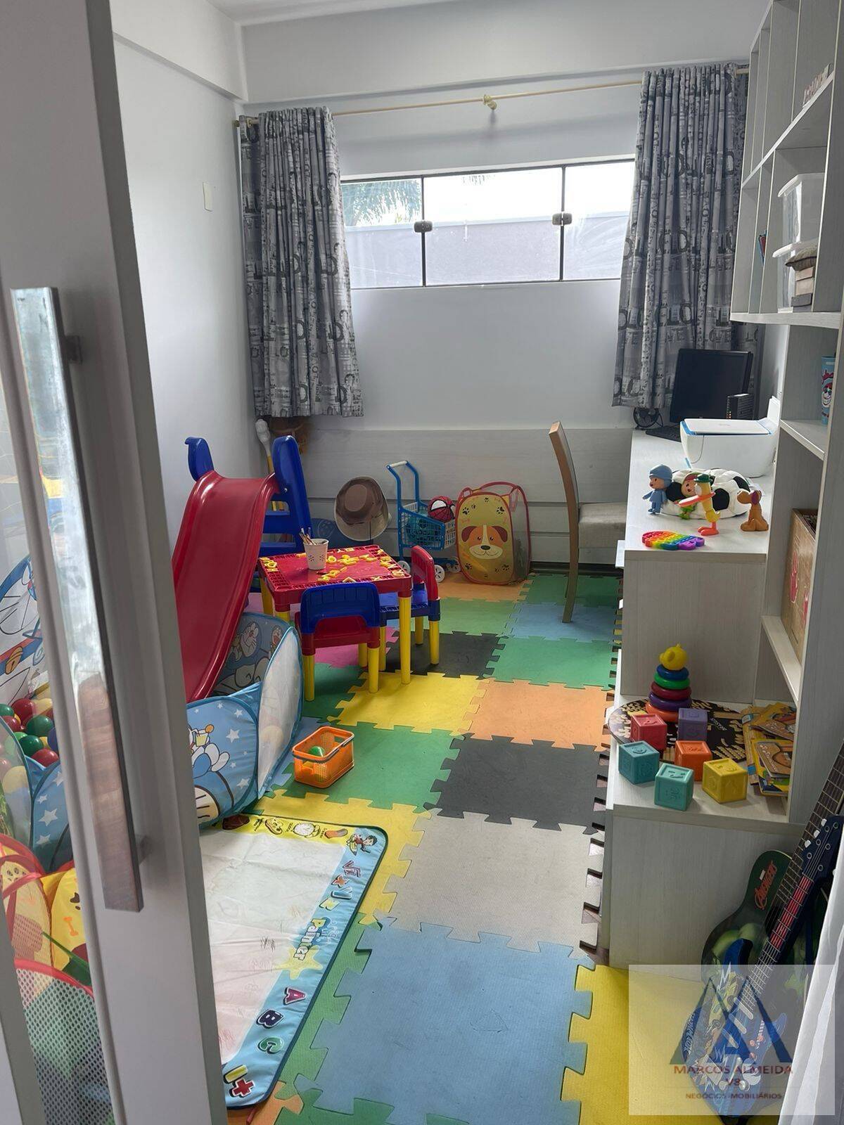 Sobrado à venda com 3 quartos, 215m² - Foto 20