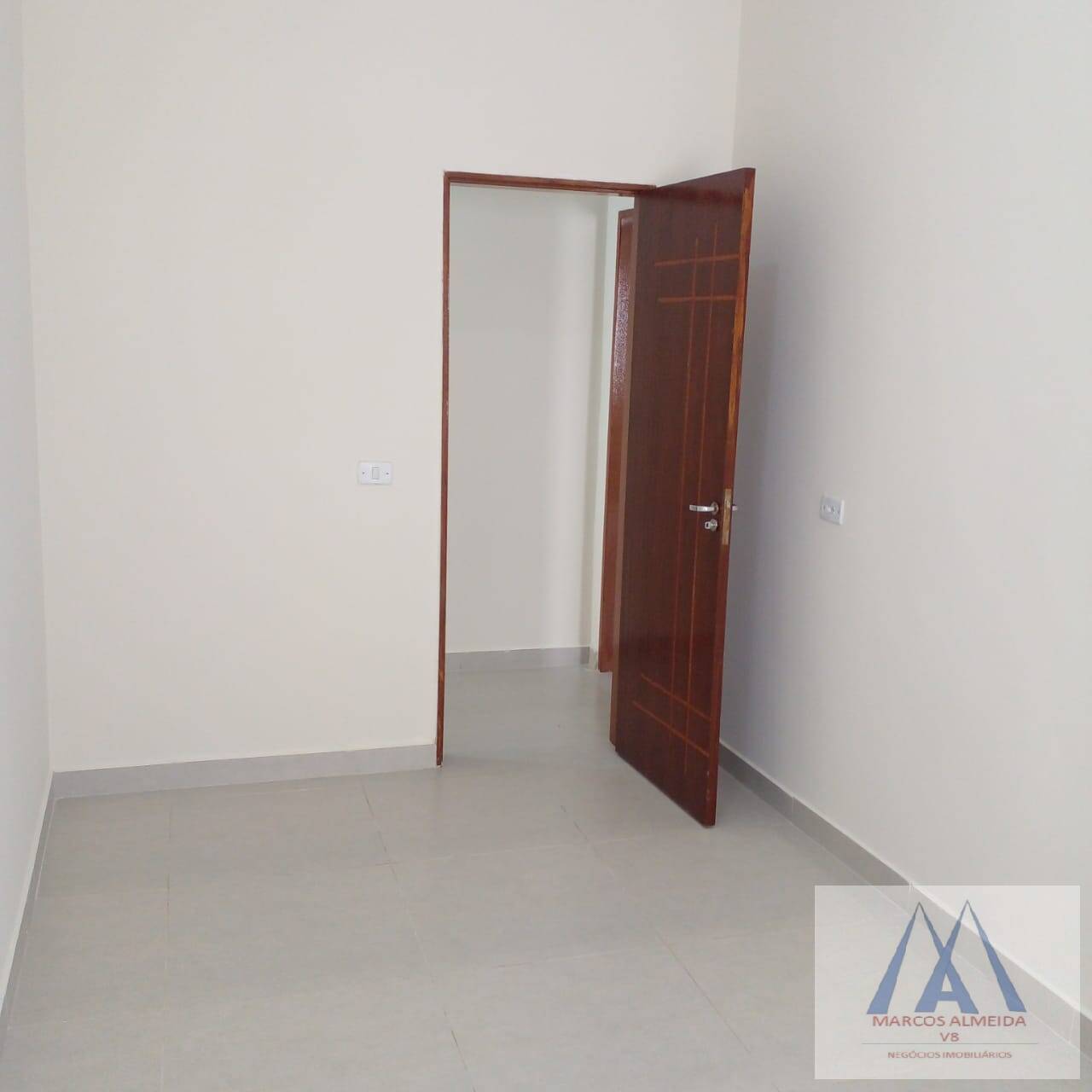 Casa à venda com 2 quartos, 90m² - Foto 26