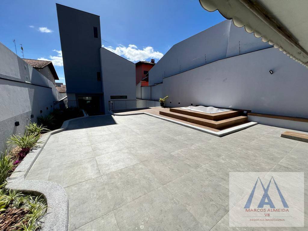 Casa à venda com 3 quartos, 284m² - Foto 11