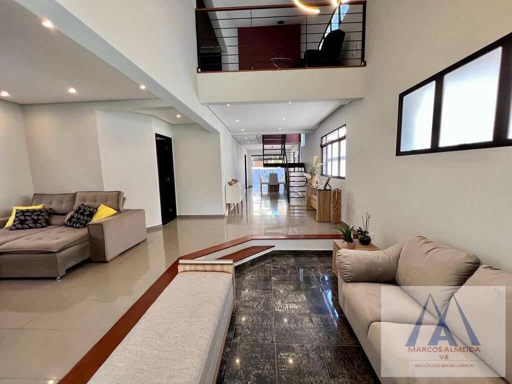 Casa à venda com 3 quartos, 284m² - Foto 14