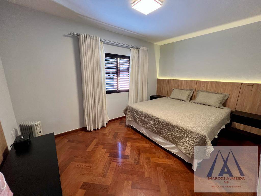 Casa à venda com 3 quartos, 284m² - Foto 39