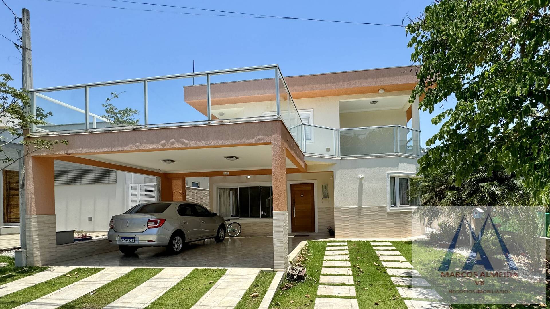 Casa de Condomínio à venda com 3 quartos, 286m² - Foto 1