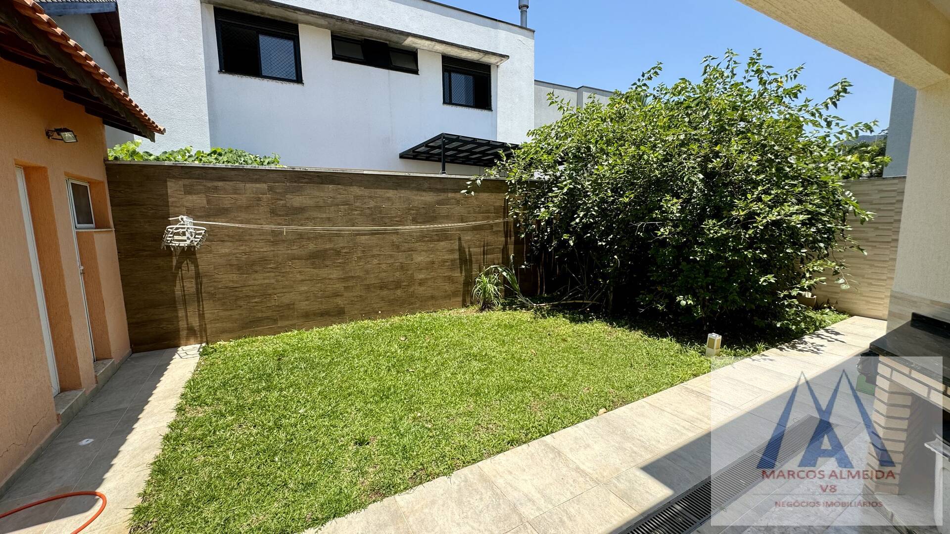 Casa de Condomínio à venda com 3 quartos, 286m² - Foto 24