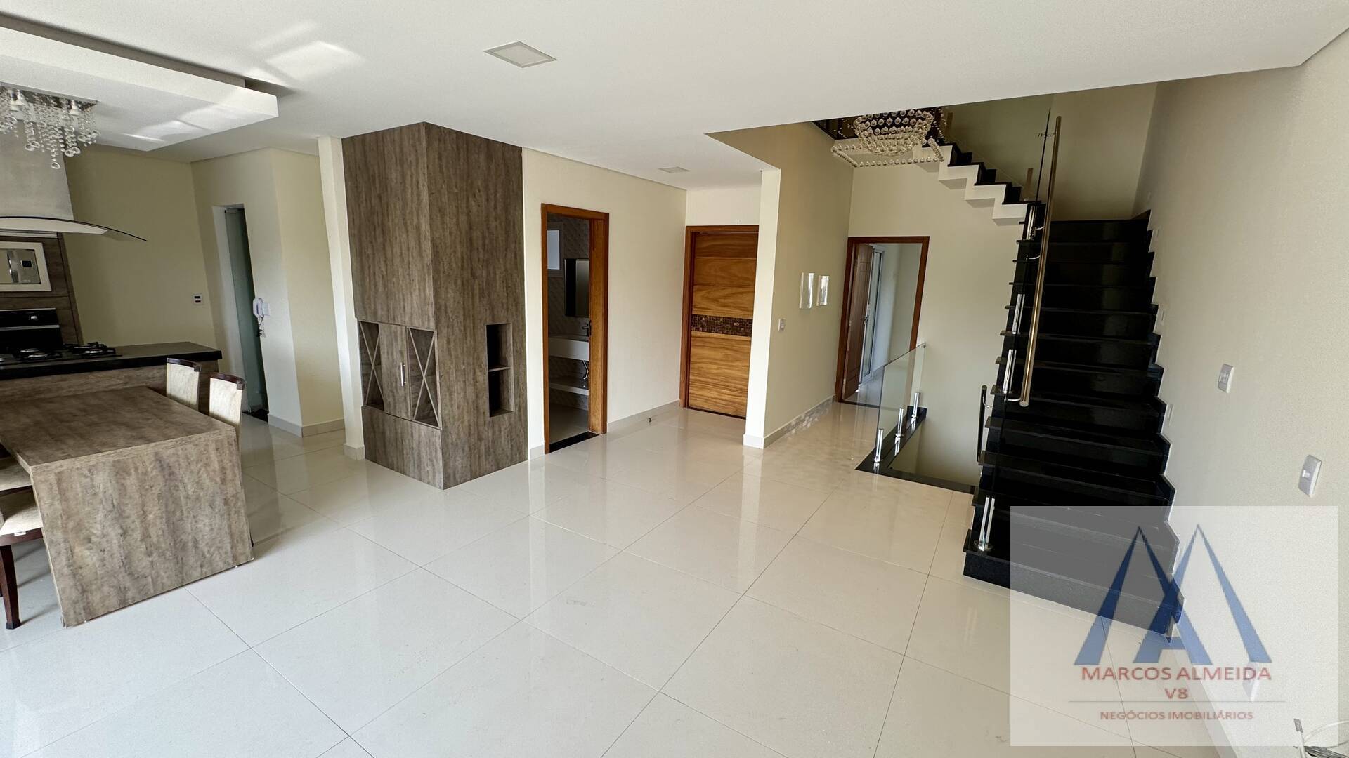 Casa de Condomínio para alugar com 3 quartos, 310m² - Foto 16