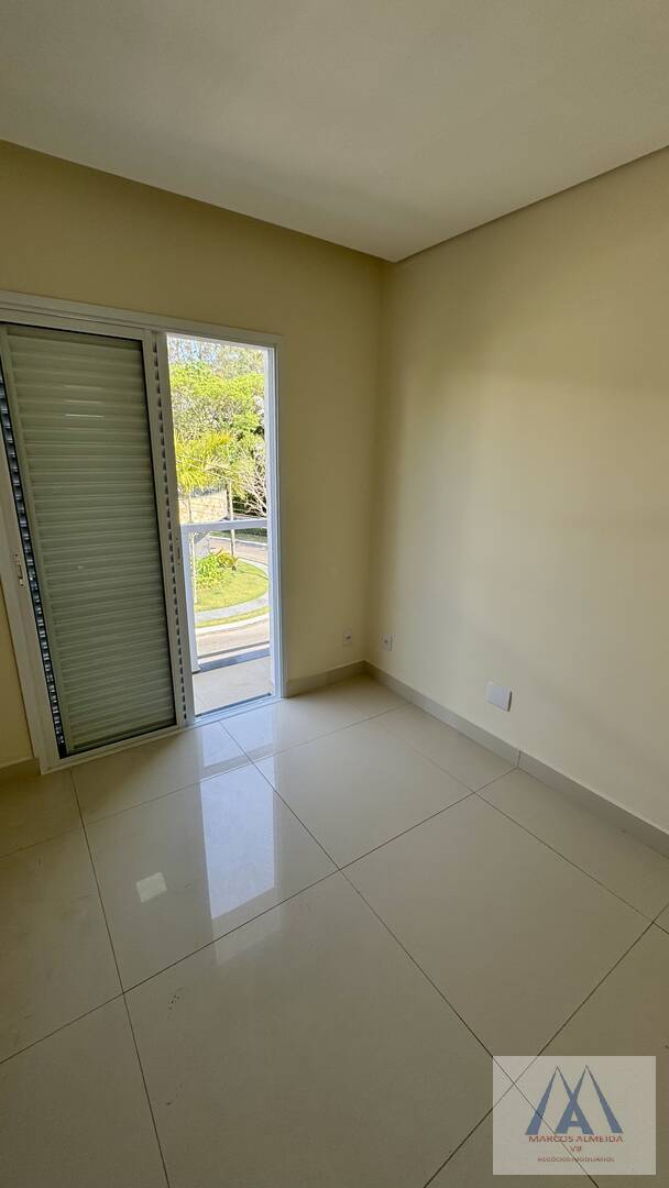 Casa de Condomínio para alugar com 3 quartos, 310m² - Foto 24