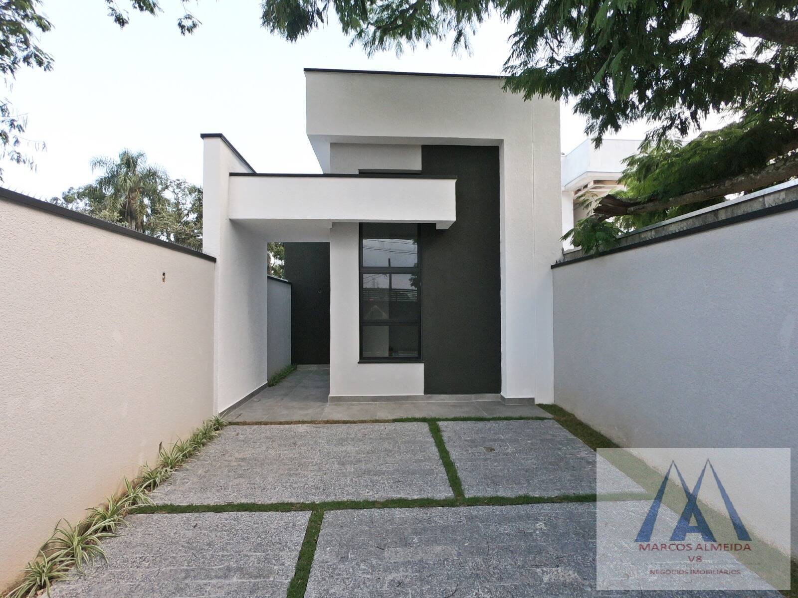 Casa à venda com 3 quartos, 81m² - Foto 2