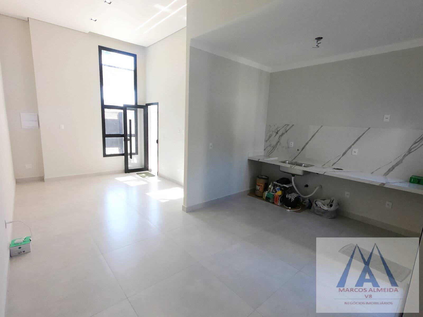 Casa à venda com 3 quartos, 81m² - Foto 7