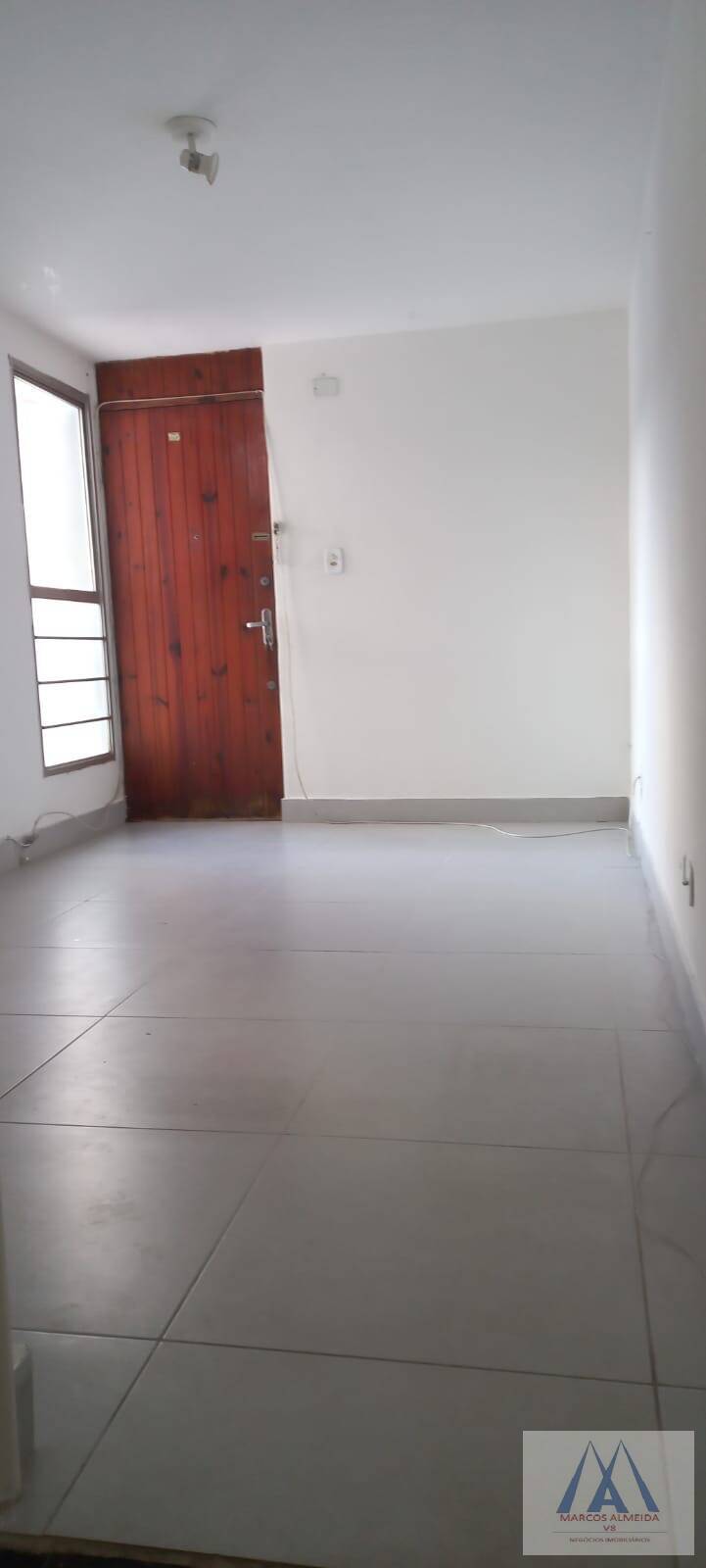 Apartamento à venda com 2 quartos, 50m² - Foto 2