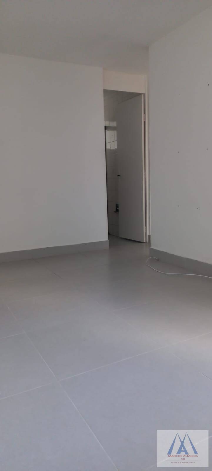 Apartamento à venda com 2 quartos, 50m² - Foto 3