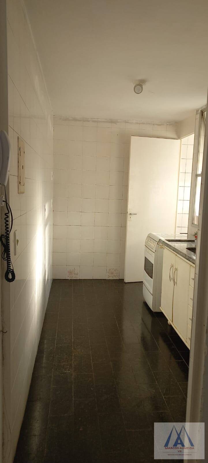 Apartamento à venda com 2 quartos, 50m² - Foto 6