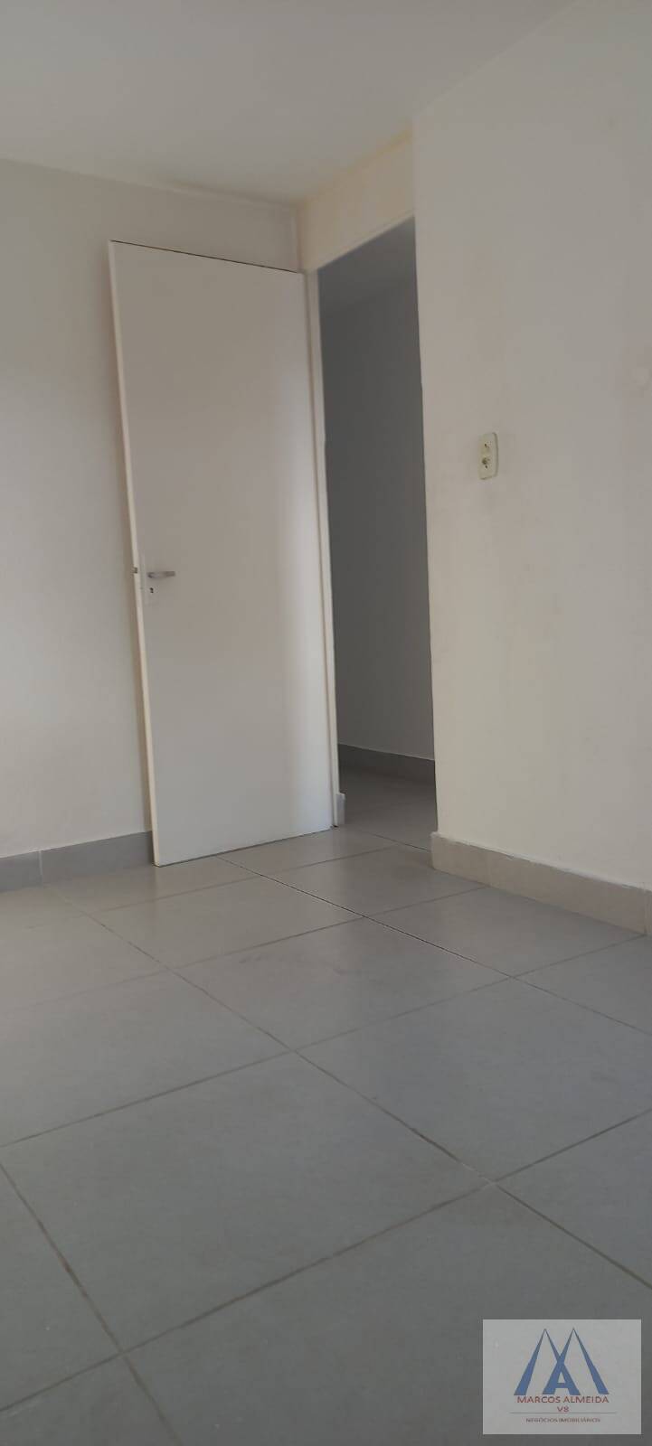 Apartamento à venda com 2 quartos, 50m² - Foto 8