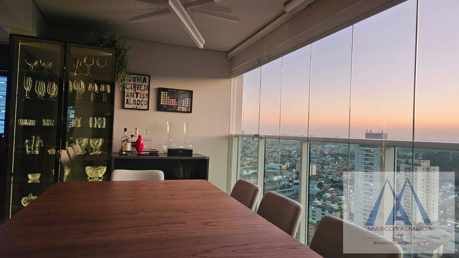 Apartamento à venda com 3 quartos, 116m² - Foto 21