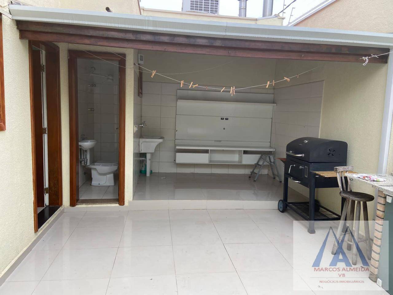 Casa de Condomínio à venda com 3 quartos, 300m² - Foto 17