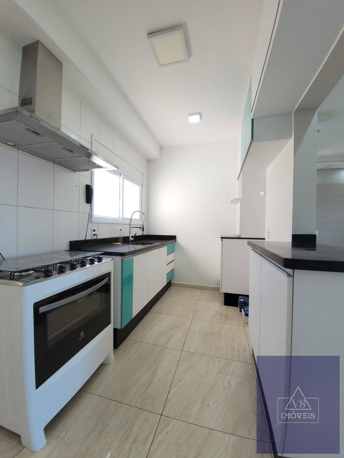 Apartamento para alugar com 2 quartos, 85m² - Foto 6