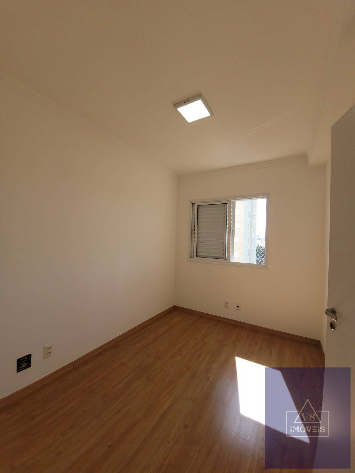 Apartamento para alugar com 2 quartos, 85m² - Foto 13