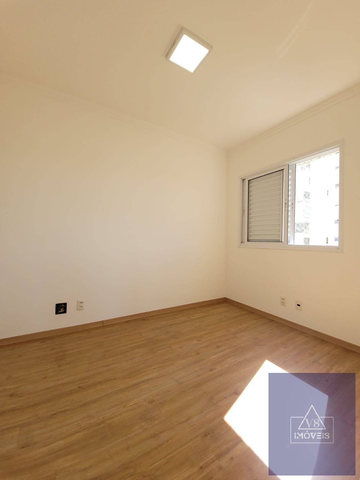 Apartamento para alugar com 2 quartos, 85m² - Foto 10