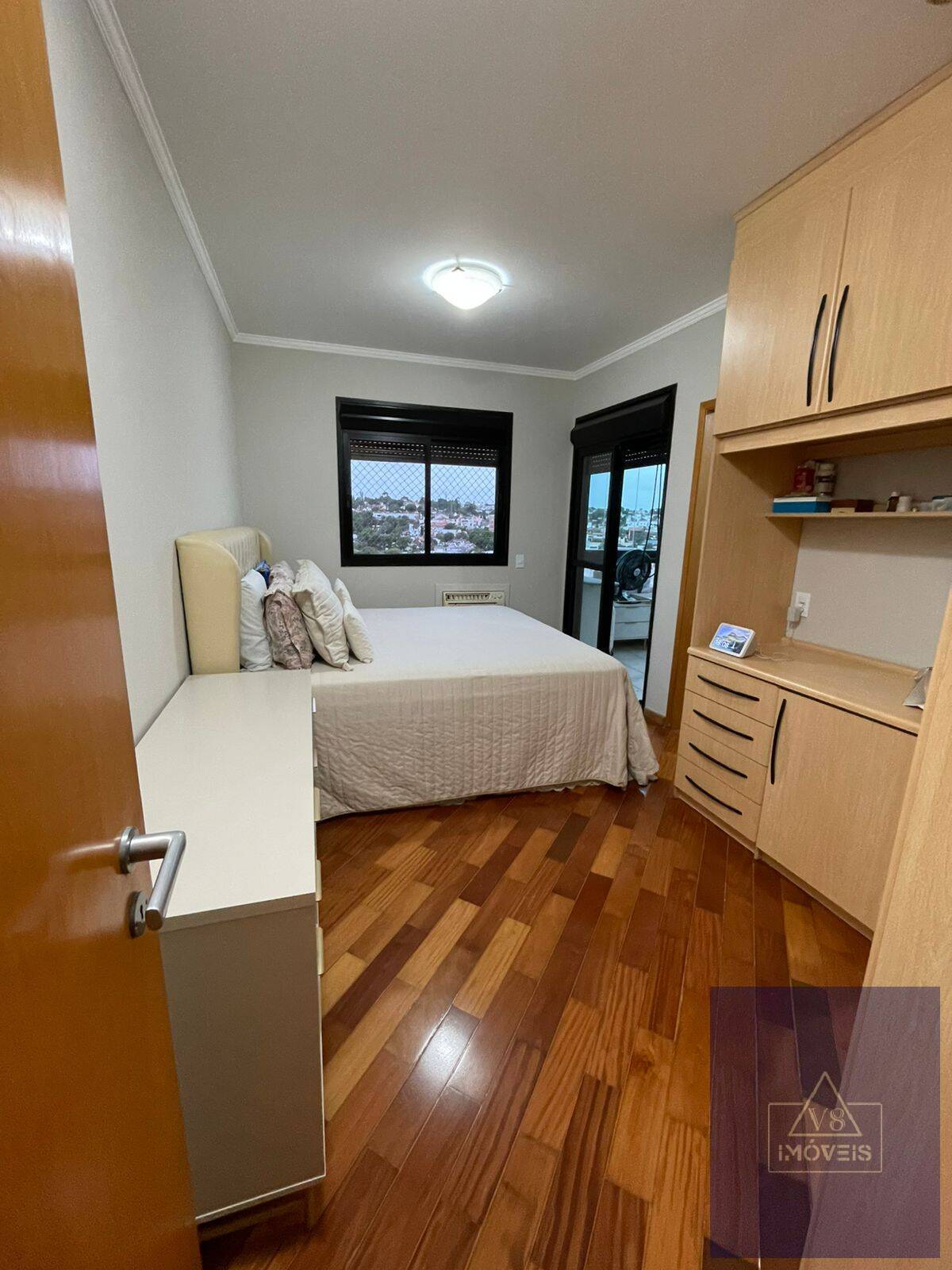 Apartamento à venda com 4 quartos, 156m² - Foto 11