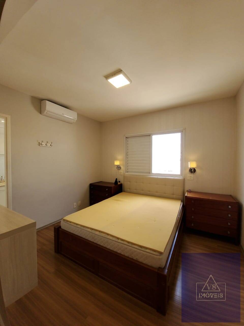 Apartamento para alugar com 3 quartos, 150m² - Foto 8