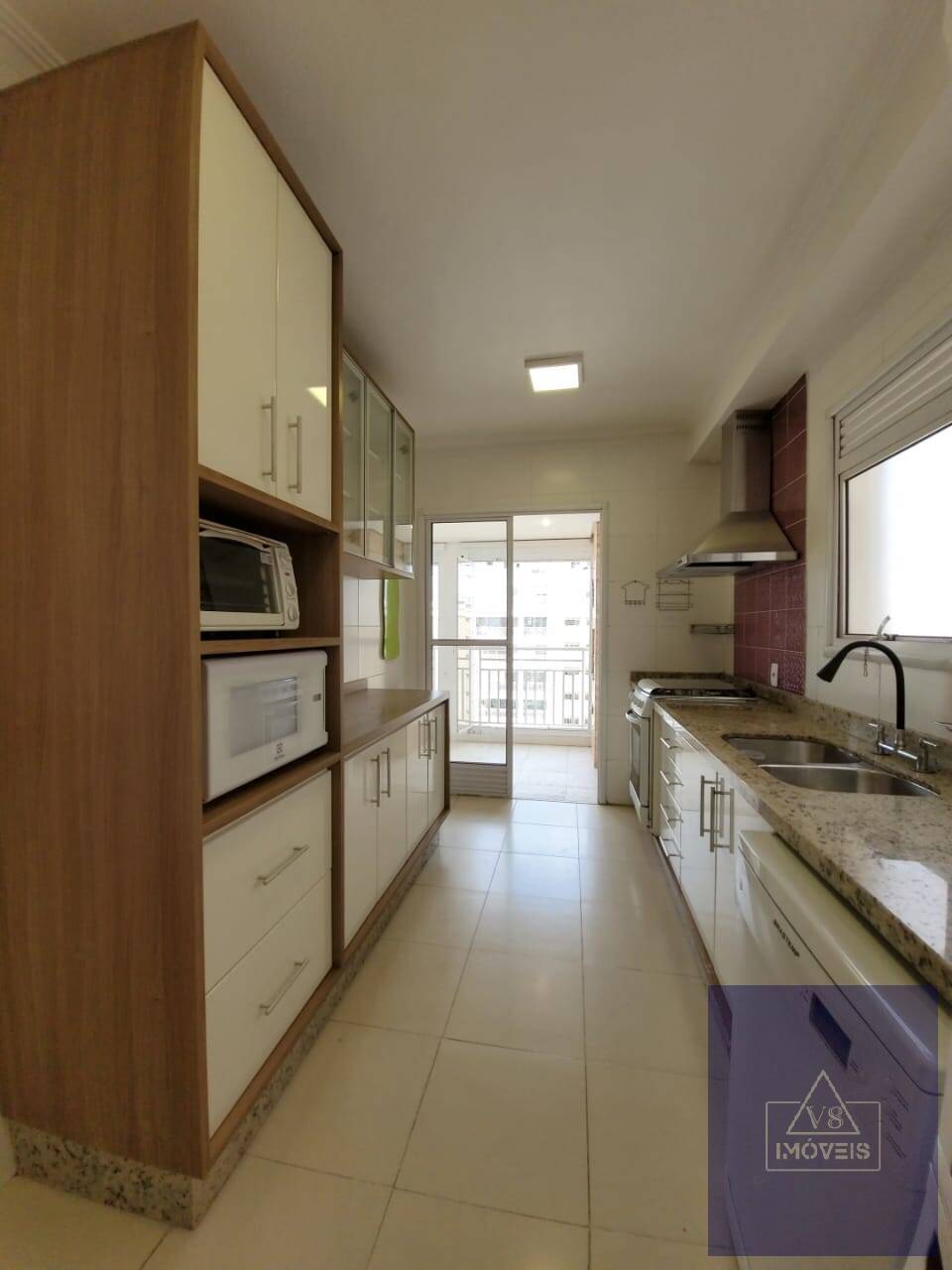 Apartamento para alugar com 3 quartos, 150m² - Foto 20