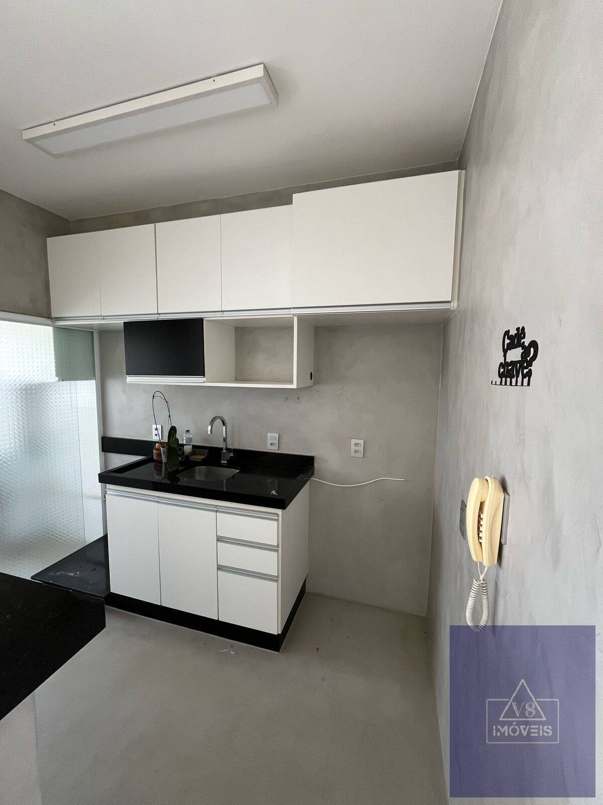 Apartamento para alugar com 2 quartos, 64m² - Foto 3